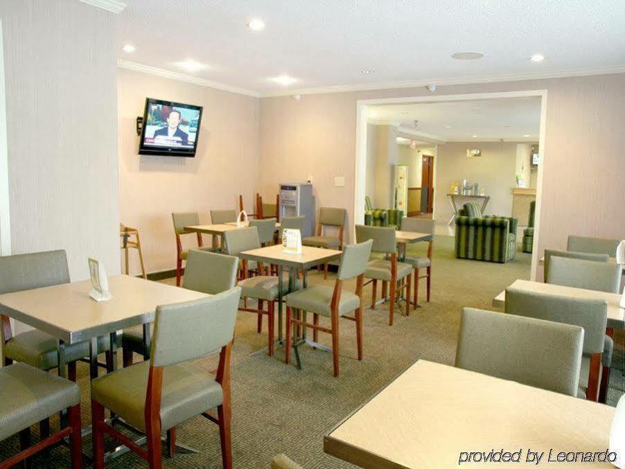 La Quinta Inn By Wyndham Kansas City North Норт-Канзас-Сіті Екстер'єр фото